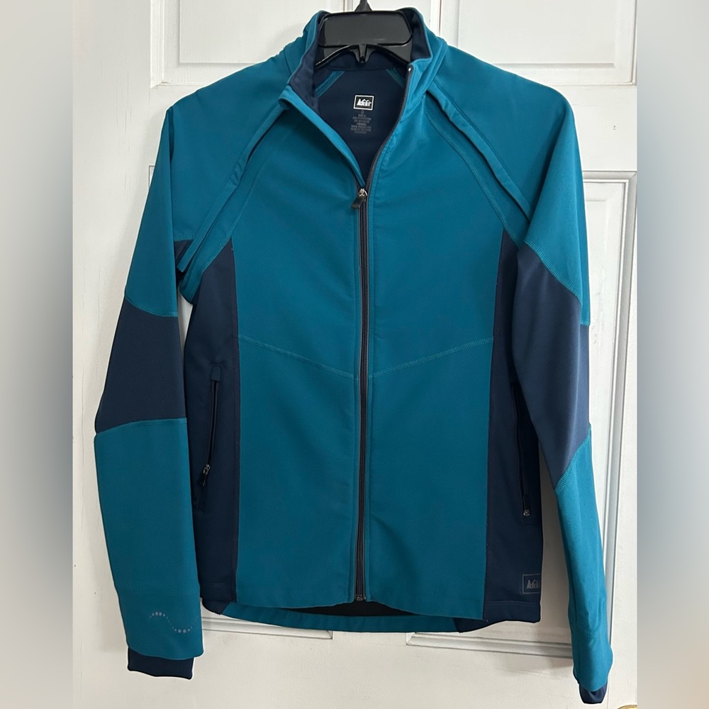 REI Men's Teal and Navy Convertible Performance Jacket, Thumbholes. Small